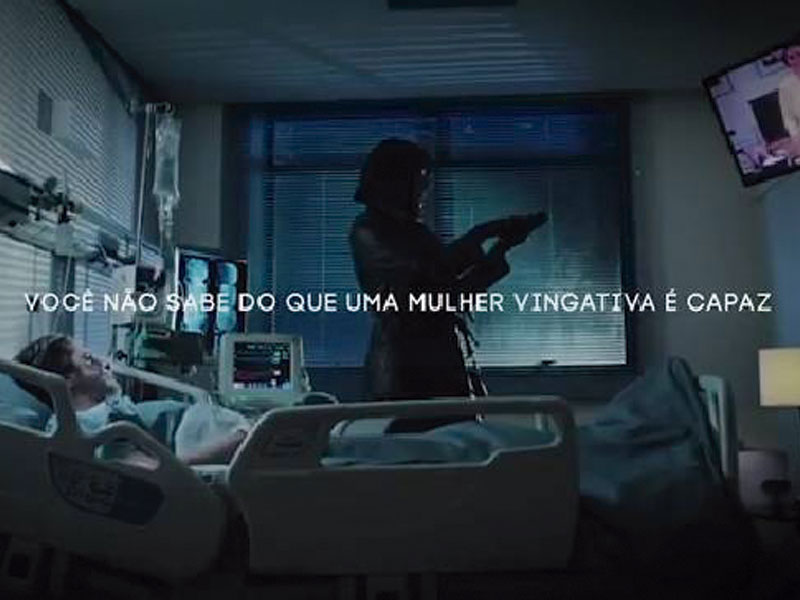 Poder da vingança feminina promove Revenge em anúncio