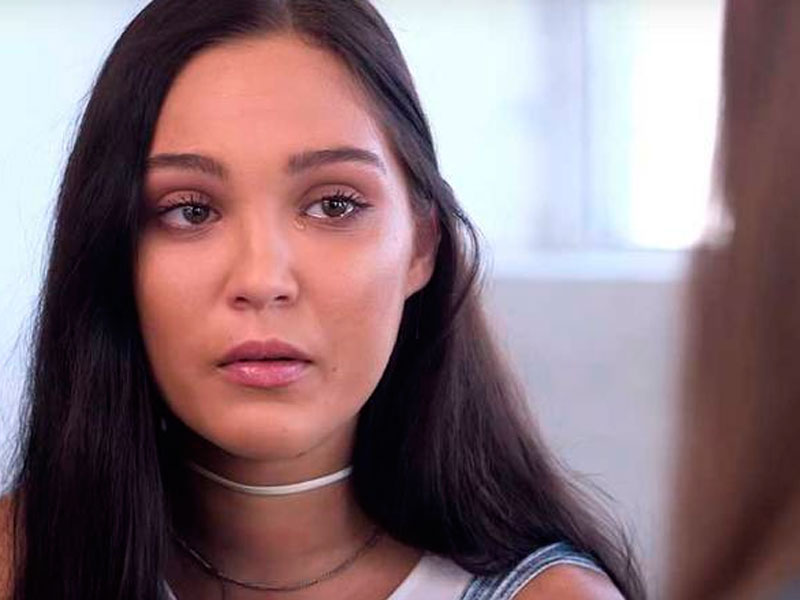 Jovens ficam frente a frente com sobrevivente de acidente
